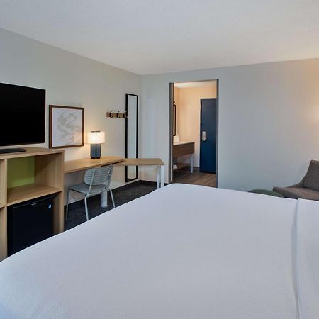 เบย์มอนต์ บาย วินด์แฮม แกรนด์แรพิดส์ นอร์ท/วอล์คเกอร์ Hotel ภายนอก รูปภาพ